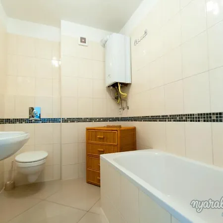 Gréta Wellness Apartment