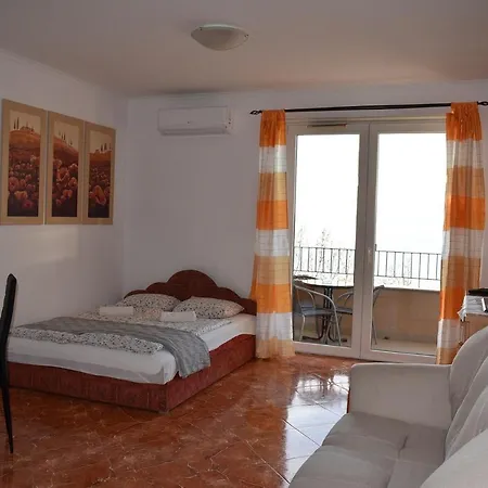 Apartment Gréta Wellness Siófok